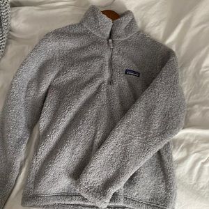 Fluffy Patagonia grey size small
